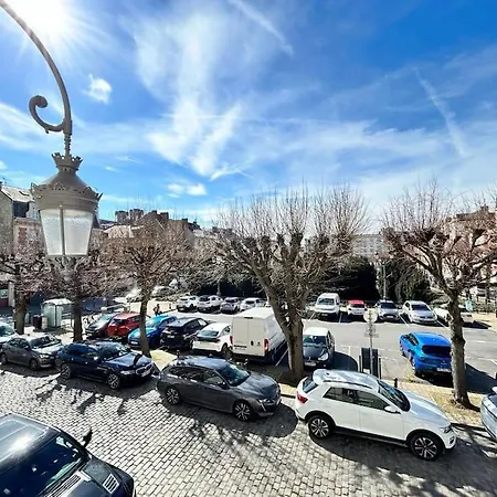 Forum Champagne Grand T2 Climatise Vue Cathedrale Reims Exterior photo