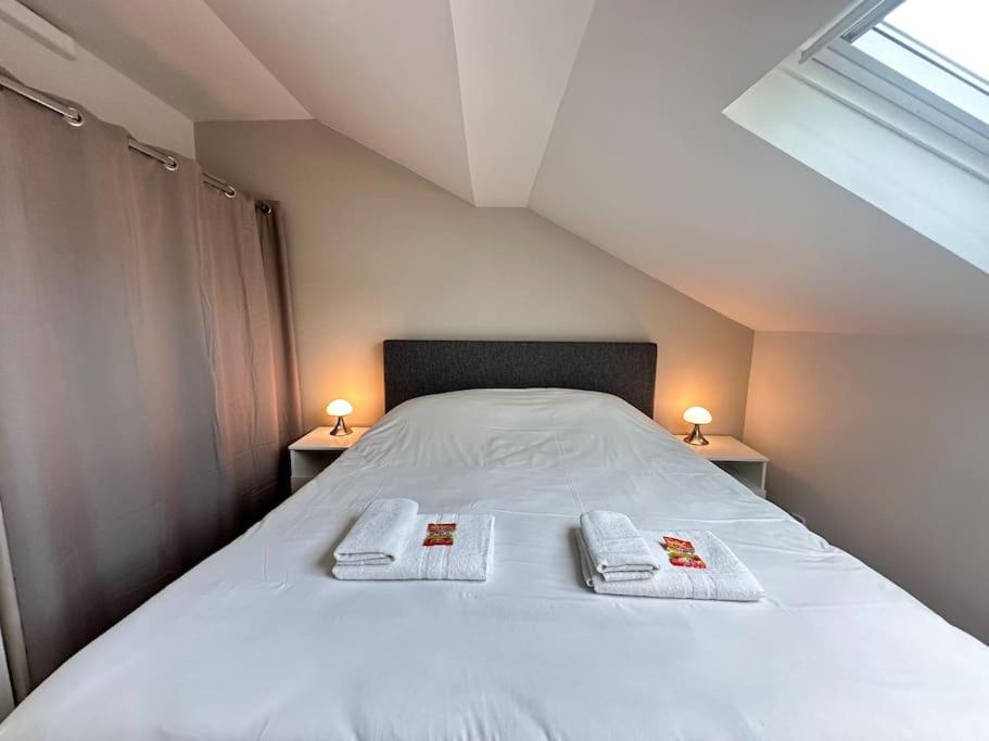 Forum Champagne Grand T2 Climatise Vue Cathedrale *